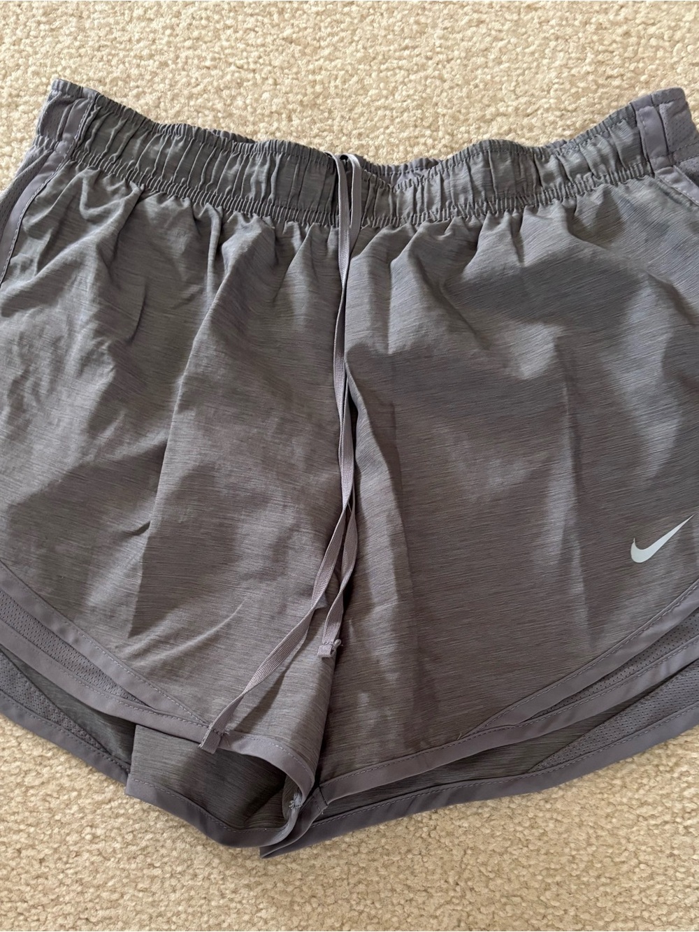 Nike Women's Gray Dri-FIT Running Shorts Sz M, Preowned